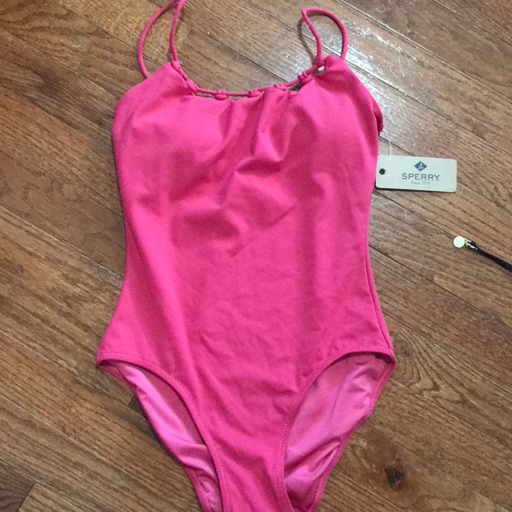 Sperry one piece swimsuit. New. light padding.